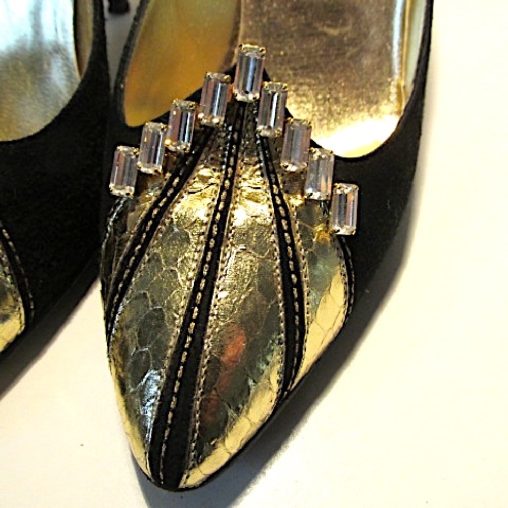 VTG Black Suede Pumps with Gold Toe and Rhinestones, Size 36.5